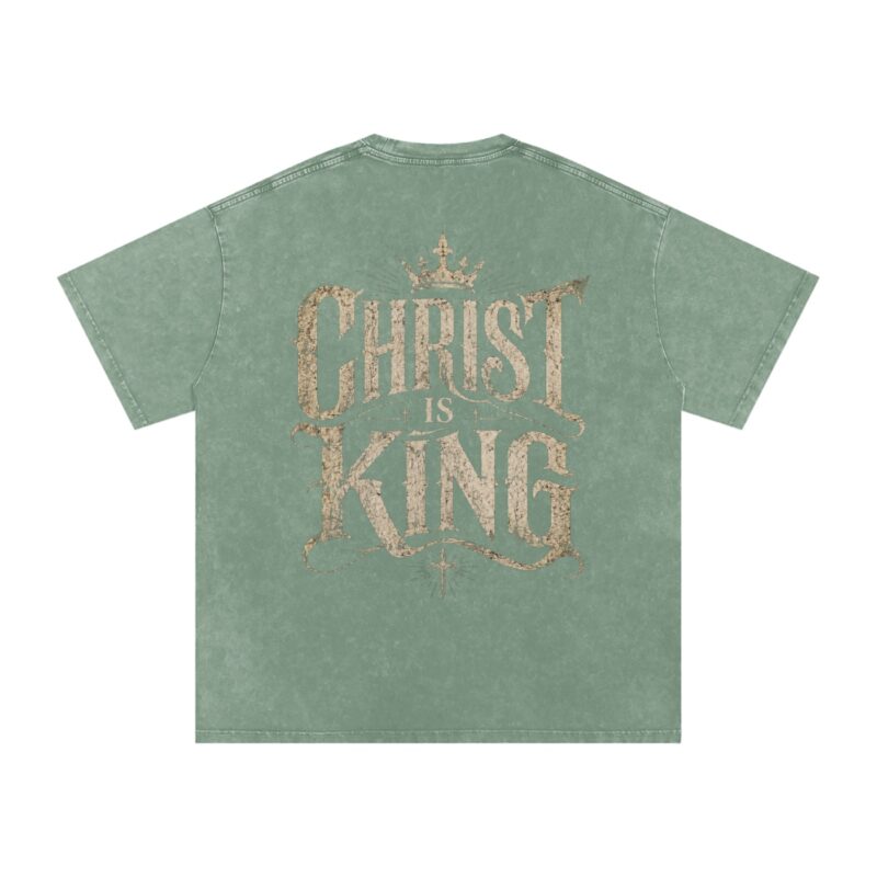 Christ is King Oversized T-Shirt (Snow-washed)